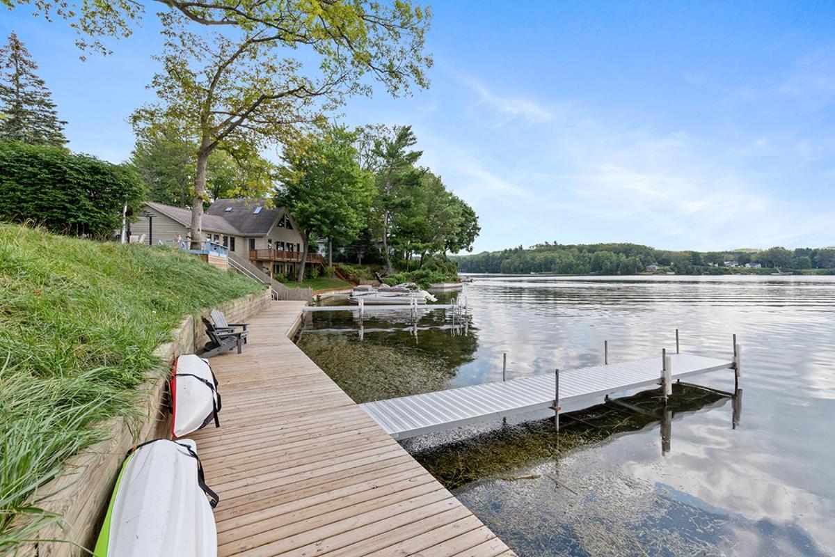 Lakeside Getaway With Dock, Firepit, Grill Newaygo Exteriér fotografie