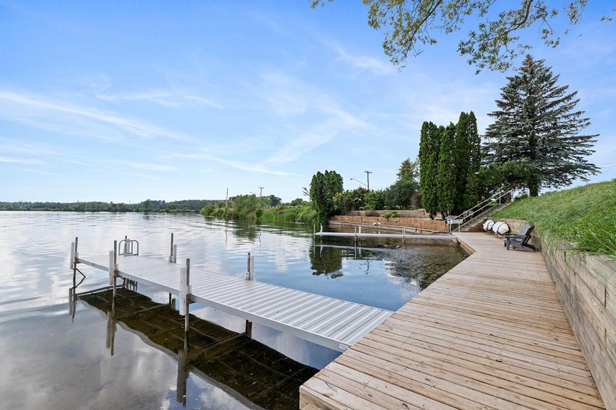 Lakeside Getaway With Dock, Firepit, Grill Newaygo Exteriér fotografie