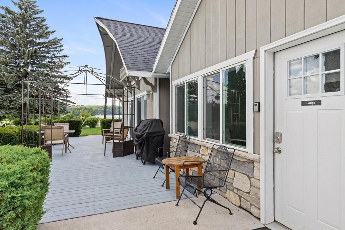 Lakeside Getaway With Dock, Firepit, Grill Newaygo Exteriér fotografie